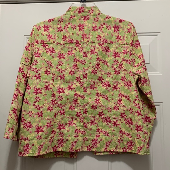 3/$15 Christopher & Banks Cotton Floral Jean Jacket - Pink and Green Size Large - Picture 5 of 5